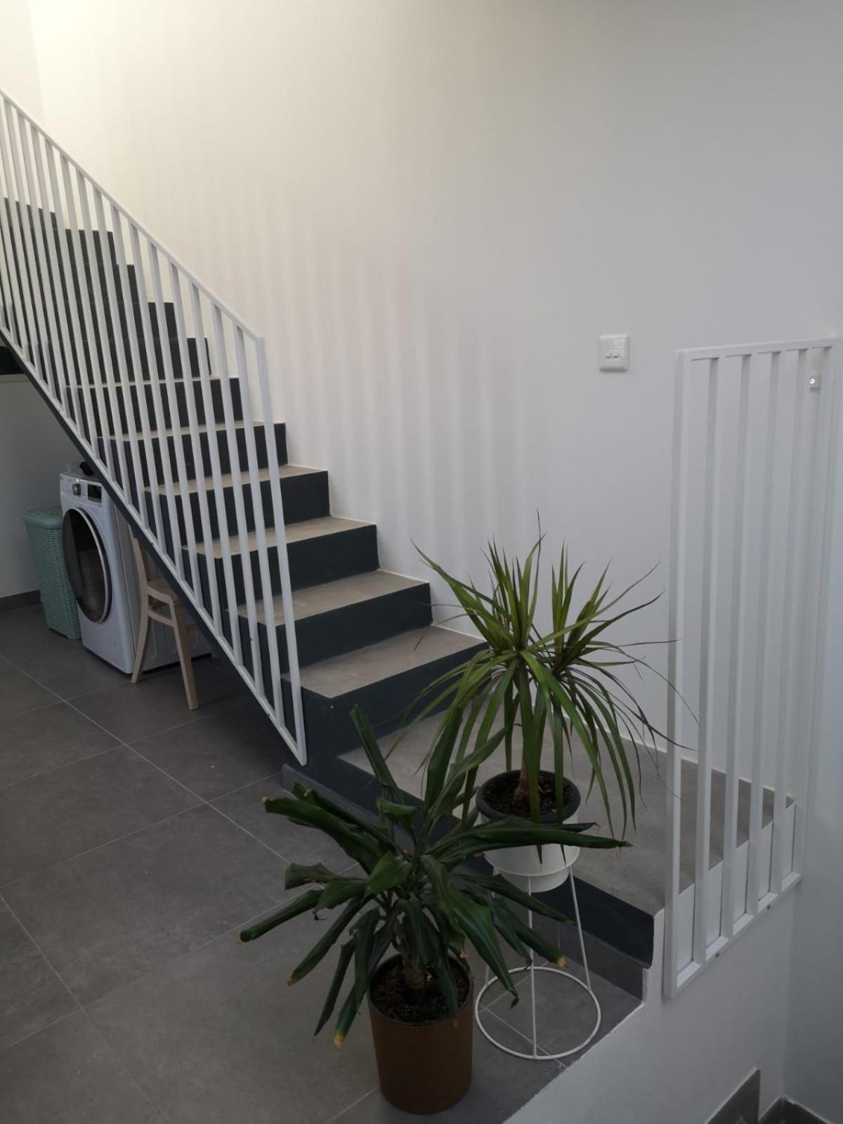 Ferienwohnung Minimal & Arty Townhouse Hamrun Exterior foto