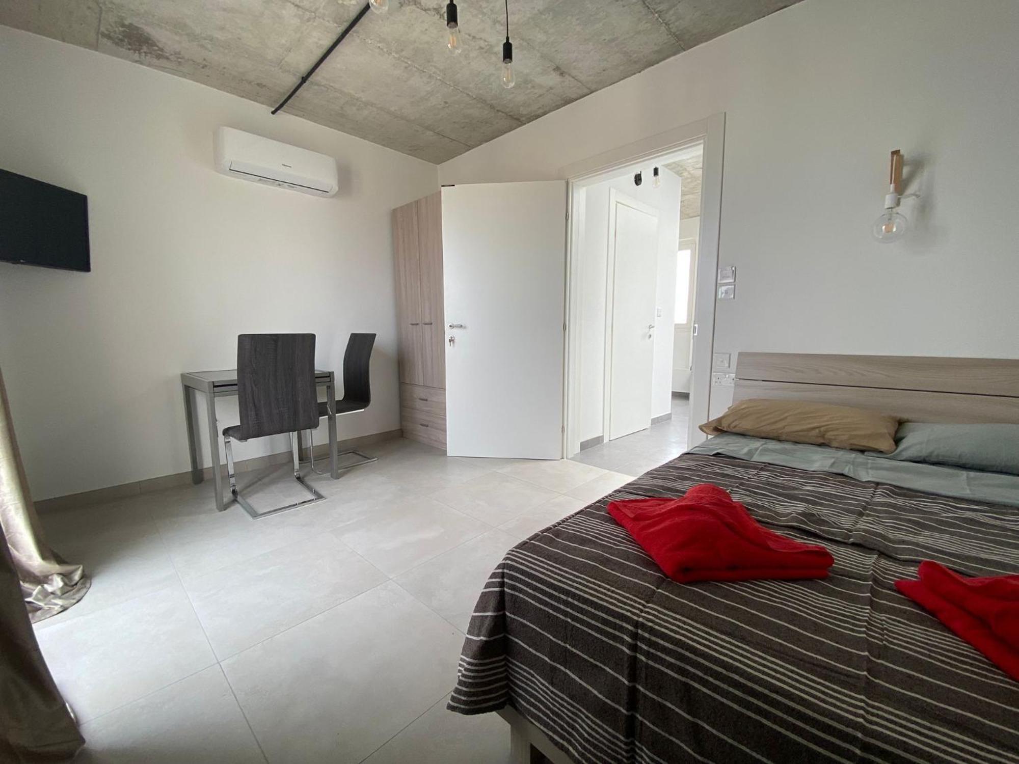 Ferienwohnung Minimal & Arty Townhouse Hamrun Exterior foto